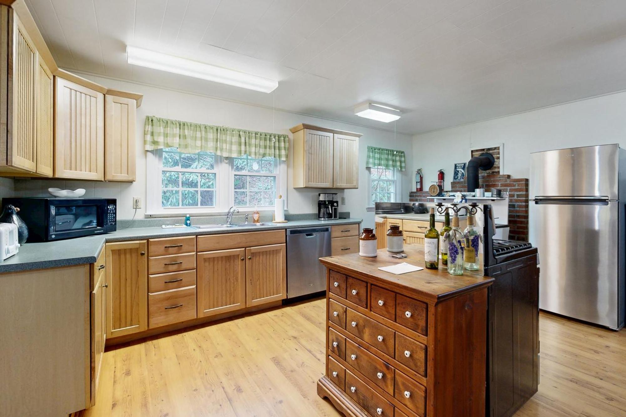 1 Bed 1 Bath Vacation Home In Sylva Extérieur photo