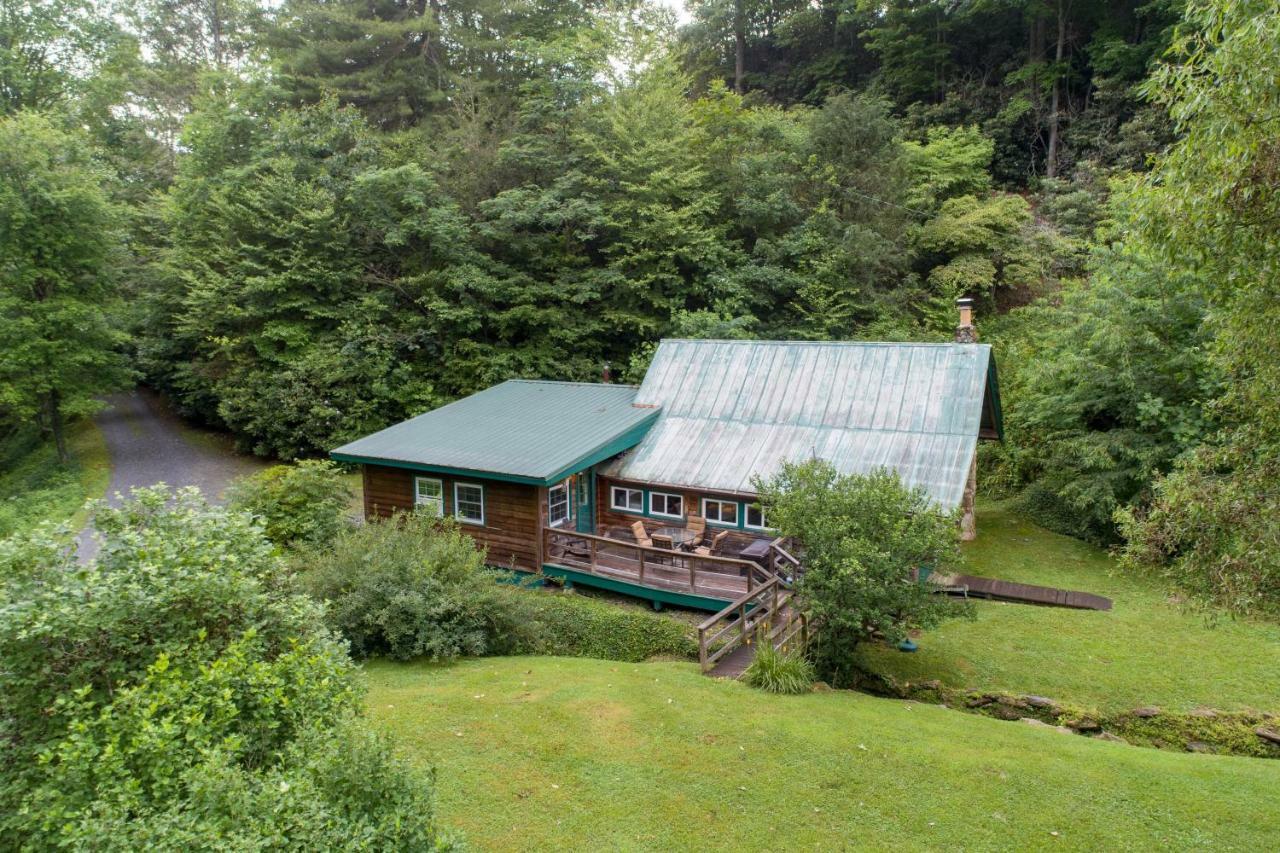 1 Bed 1 Bath Vacation Home In Sylva Extérieur photo