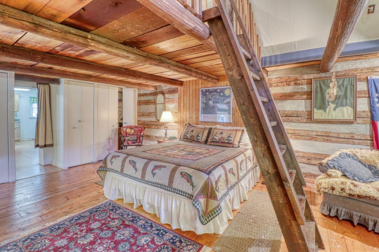1 Bed 1 Bath Vacation Home In Sylva Extérieur photo